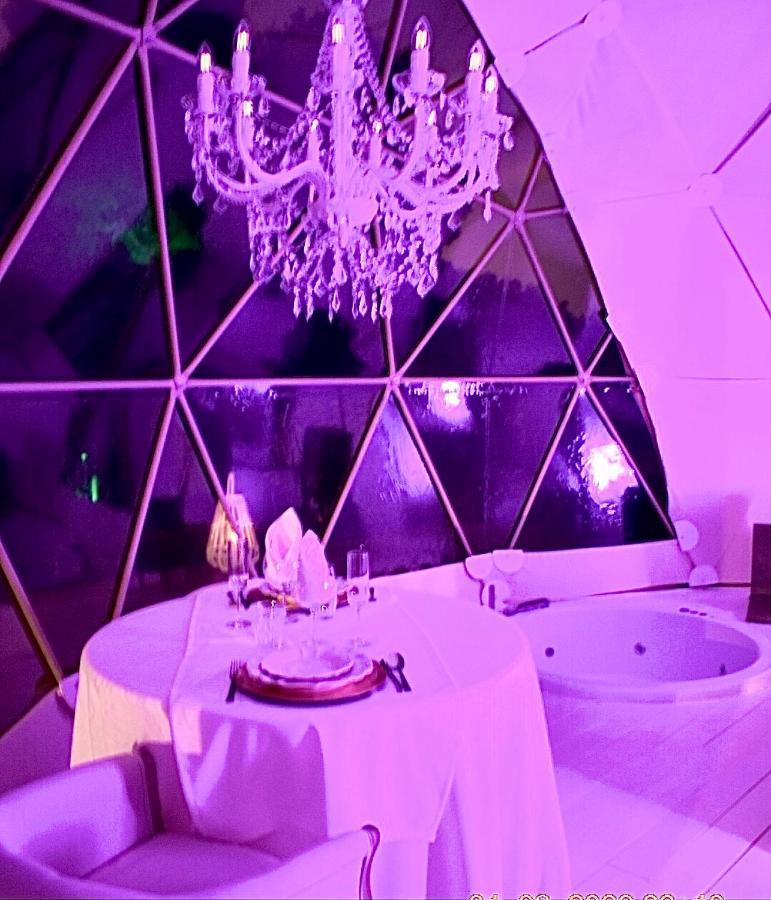 Domo Suites Masia Cal Geperut Badalona Bagian luar foto