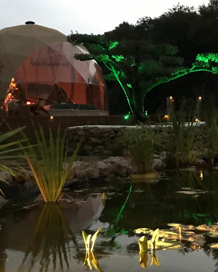 Domo Suites Masia Cal Geperut Badalona Bagian luar foto